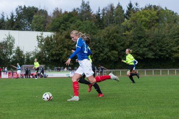 Bild 88 - B-Juniorinnen TSV Schoenberg - Holstein Kiel : Ergebnis: 0:23